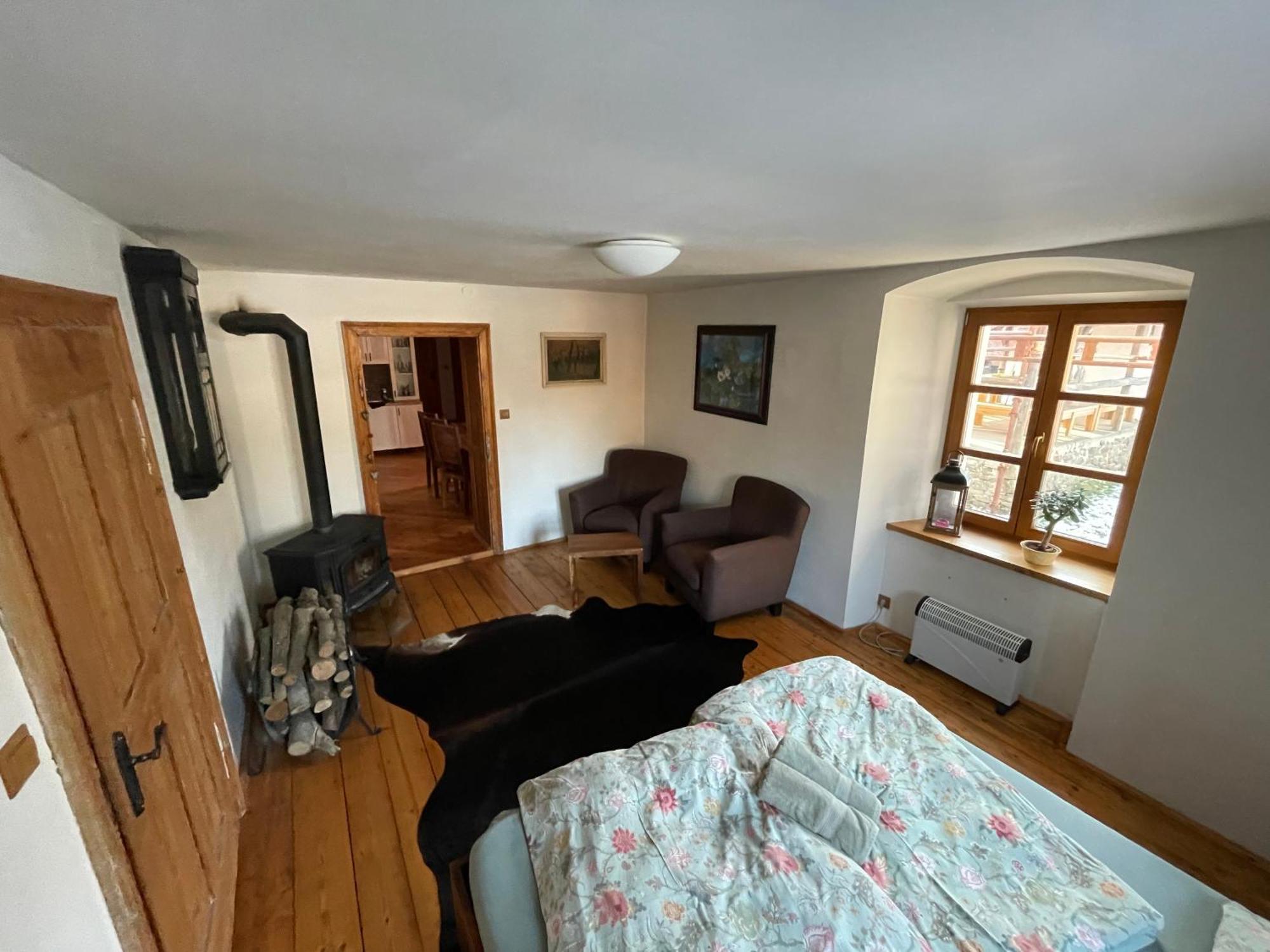Wintermill Apartment Laznicky Екстериор снимка