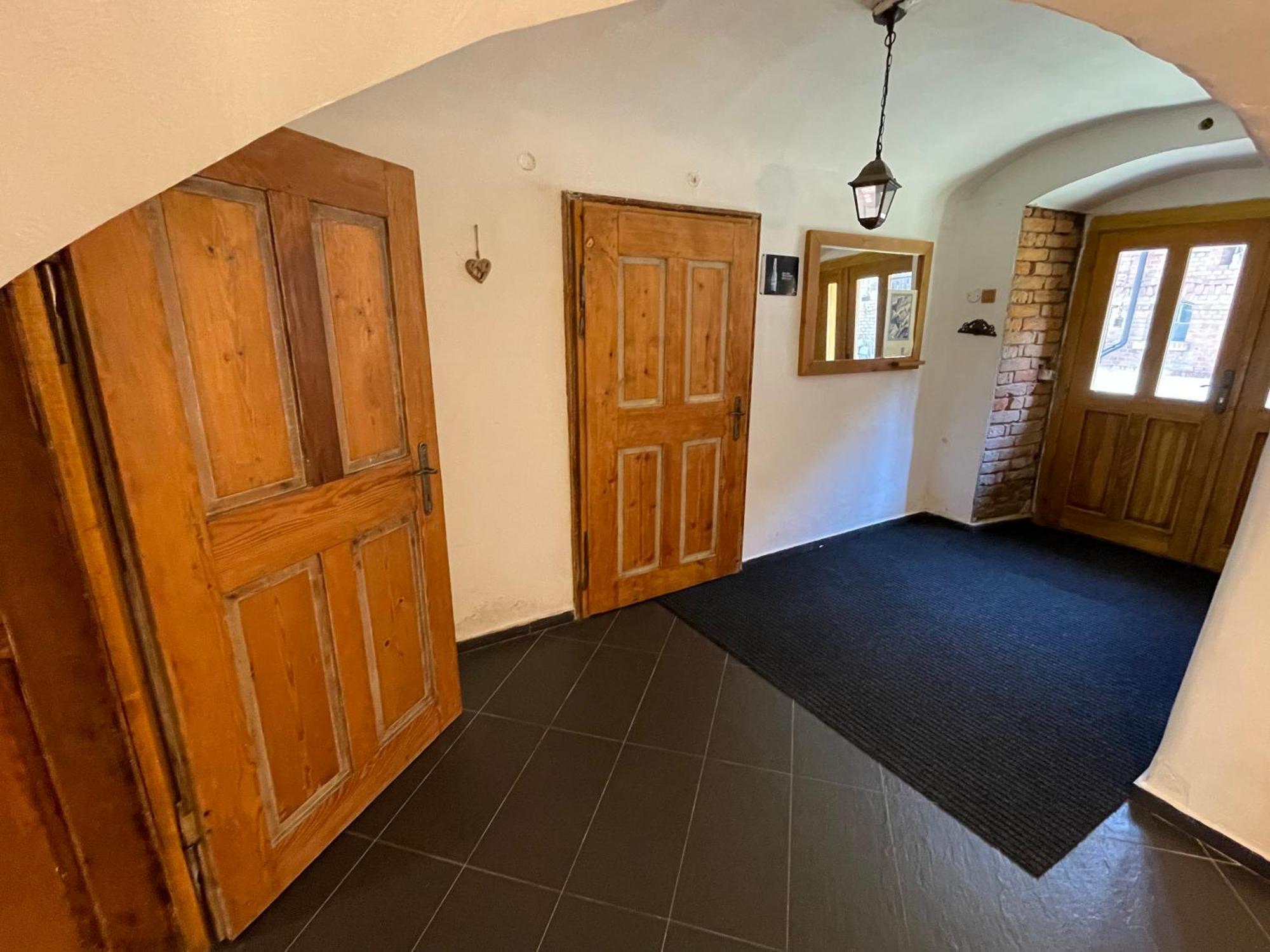 Wintermill Apartment Laznicky Екстериор снимка