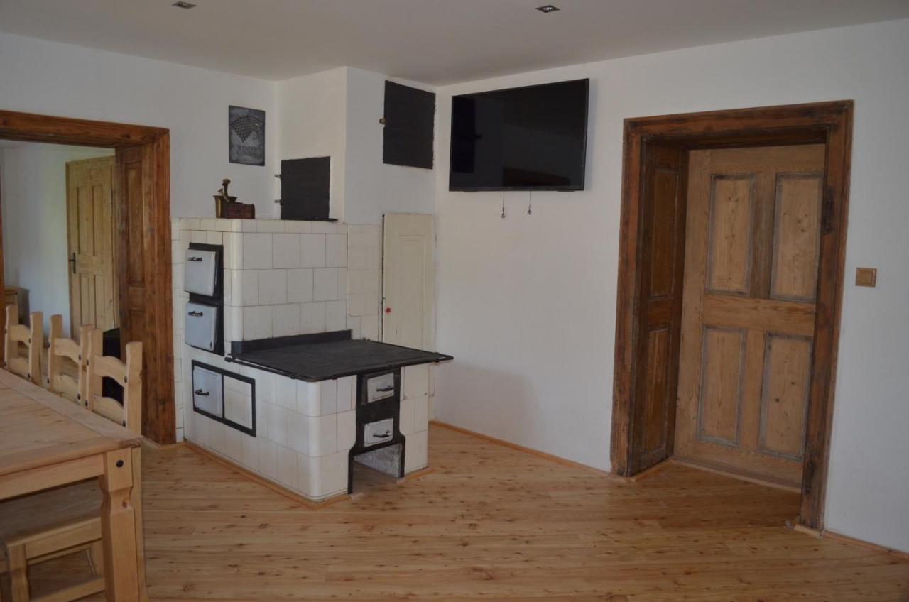 Wintermill Apartment Laznicky Екстериор снимка