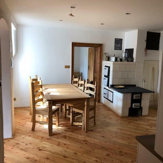 Wintermill Apartment Laznicky Екстериор снимка